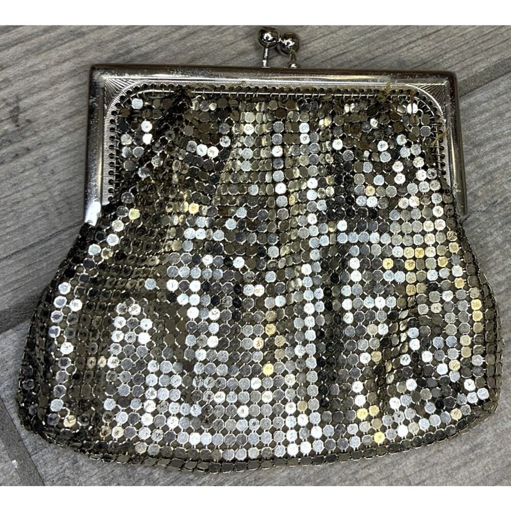 Vintage Duramesh Silver Mesh Coin Purse with Original Box